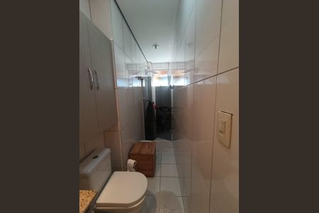 Apartamento à venda com 130m², 3 quartos e 2 vagasbanheiro 3