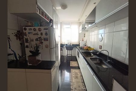 Apartamento à venda com 130m², 3 quartos e 2 vagascozinha