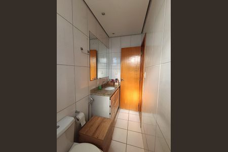 Apartamento à venda com 130m², 3 quartos e 2 vagasbanheiro 1