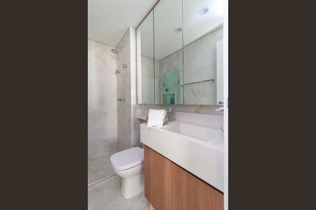 Studio à venda com 42m², 1 quarto e 1 vaga Studio à venda com 42m², 1 quarto e 1 vagaBanheiro