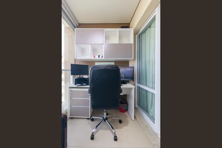 Studio à venda com 42m², 1 quarto e 1 vaga Studio à venda com 42m², 1 quarto e 1 vagaVaranda