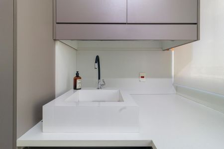 Studio à venda com 42m², 1 quarto e 1 vaga Studio à venda com 42m², 1 quarto e 1 vagaVaranda