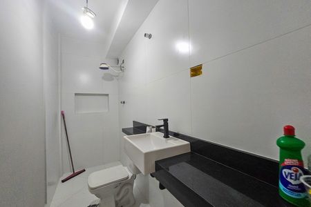 Apartamento para alugar com 1 quarto, 55m² em Jardim Las Palmas, Guarujá