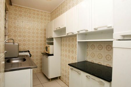 Apartamento à venda com 44m², 1 quarto e sem vagaCozinha + Área de Serviço