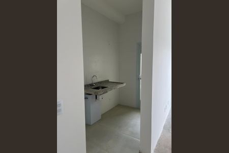 Cozinha de apartamento à venda com 2 quartos, 85m² em Vila Bandeirantes, São Paulo