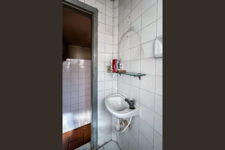 Casa à venda com 350m², 10 quartos e 1 vagaBanheiro 2