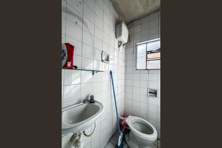 Casa à venda com 350m², 10 quartos e 1 vagaBanheiro 2