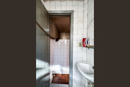 Casa à venda com 350m², 10 quartos e 1 vagaBanheiro 2
