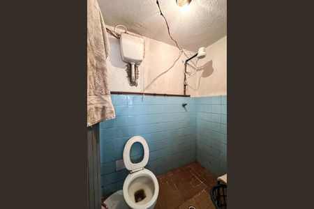 Casa à venda com 350m², 10 quartos e 1 vagaBanheiro 3