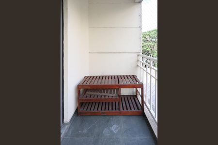 Apartamento para alugar com 47m², 2 quartos e 1 vaga Apartamento para alugar com 47m², 2 quartos e 1 vagavaranda