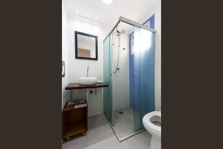 Apartamento para alugar com 47m², 2 quartos e 1 vaga Apartamento para alugar com 47m², 2 quartos e 1 vagaBanheiro