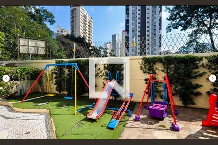 Apartamento para alugar com 47m², 2 quartos e 1 vaga Apartamento para alugar com 47m², 2 quartos e 1 vagaÁrea comum - Playground