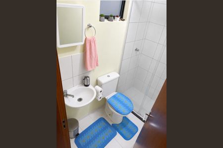 Banheiro de apartamento para alugar com 2 quartos, 47m² em Vila Nova, Porto Alegre