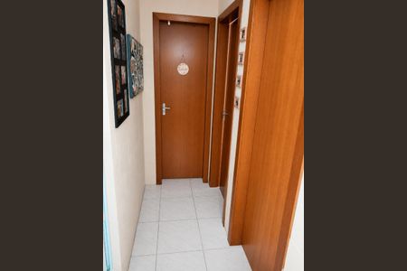 Corredor de apartamento para alugar com 2 quartos, 47m² em Vila Nova, Porto Alegre
