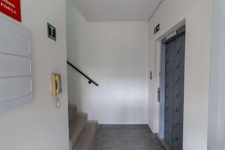Apartamento para alugar com 52m², 2 quartos e 1 vagaElevador