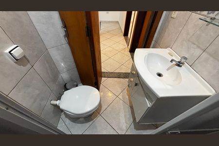 Apartamento para alugar com 60m², 2 quartos e 1 vaga Apartamento para alugar com 60m², 2 quartos e 1 vagaBanheiro