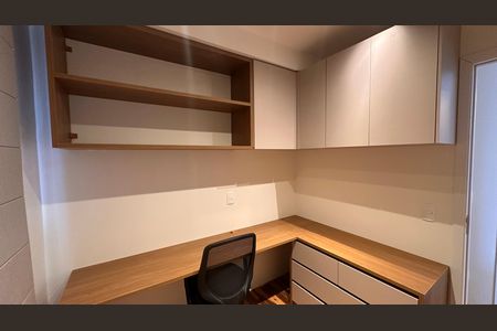 Apartamento para alugar com 61m², 2 quartos e 1 vaga