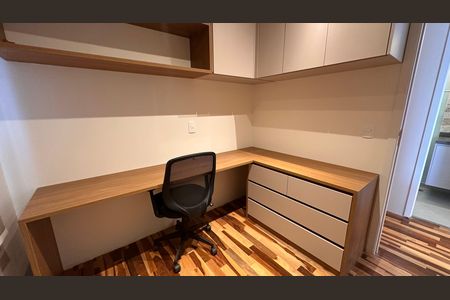 Apartamento para alugar com 61m², 2 quartos e 1 vaga