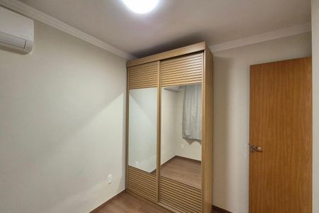 Apartamento para alugar com 47m², 2 quartos e 1 vaga Apartamento para alugar com 47m², 2 quartos e 1 vagaQuarto 2