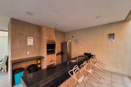 Apartamento para alugar com 47m², 2 quartos e 1 vaga Apartamento para alugar com 47m², 2 quartos e 1 vagaÁrea comum - Churrasqueira
