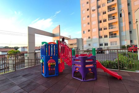 Apartamento para alugar com 47m², 2 quartos e 1 vaga Apartamento para alugar com 47m², 2 quartos e 1 vagaÁrea comum - Playground