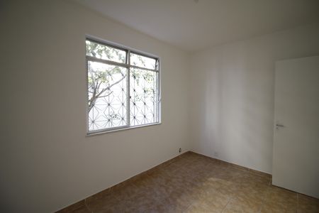 Quarto  de apartamento para alugar com 3 quartos, 81m² em Freguesia (jacarepaguá), Rio de Janeiro