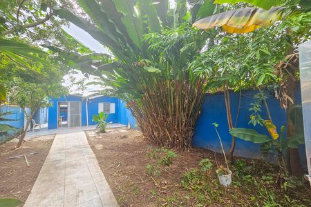 Casa para alugar com 65m², 2 quartos e 4 vagas