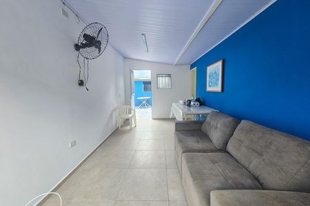 Casa para alugar com 65m², 2 quartos e 4 vagas