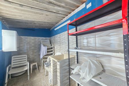 Casa para alugar com 65m², 2 quartos e 4 vagas