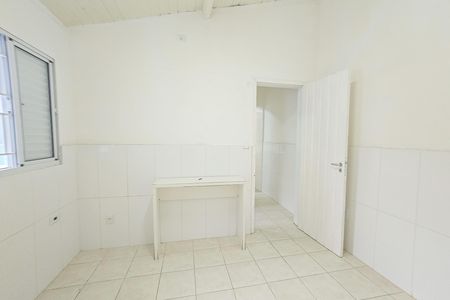 Casa para alugar com 65m², 2 quartos e 4 vagas