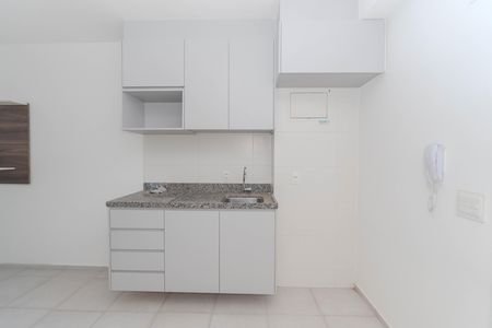 Cozinha de apartamento à venda com 1 quarto, 28m² em Bela Vista, São Paulo