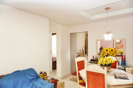 Sala  de apartamento para alugar com 2 quartos, 58m² em Maria Virgínia, Belo Horizonte