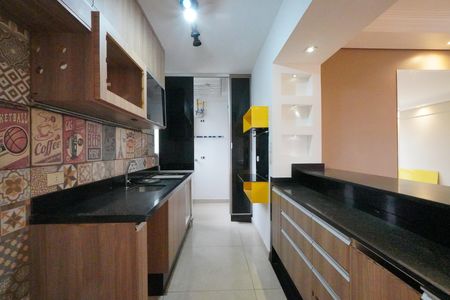Apartamento à venda com 65m², 3 quartos e 2 vagasCozinha