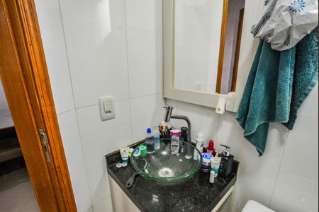 Apartamento à venda com 45m², 2 quartos e 1 vaga Apartamento à venda com 45m², 2 quartos e 1 vagaBanheiro
