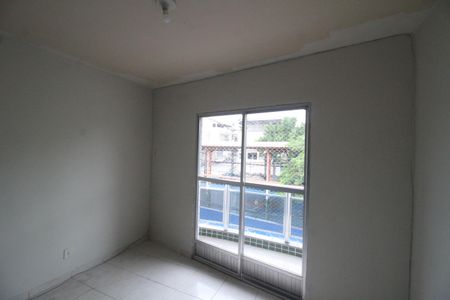 Apartamento para alugar com 77m², 2 quartos e sem vagaSala