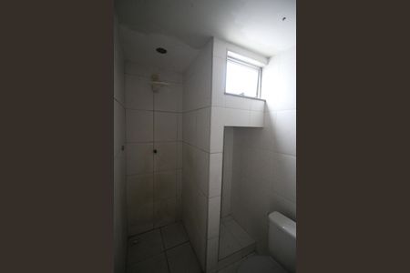 Apartamento para alugar com 77m², 2 quartos e sem vagaBanheiro da Suíte