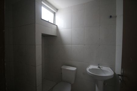 Apartamento para alugar com 77m², 2 quartos e sem vagaBanheiro da Suíte