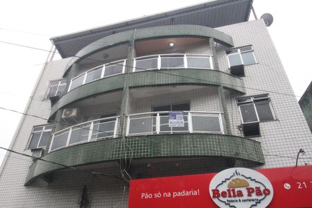 Apartamento para alugar com 77m², 2 quartos e sem vagaFachada