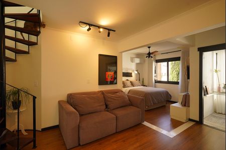 Sala de apartamento para alugar com 1 quarto, 50m² em Petrópolis, Porto Alegre