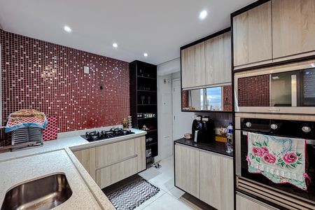 Apartamento à venda com 220m², 3 quartos e 3 vagas Apartamento à venda com 220m², 3 quartos e 3 vagasCozinha