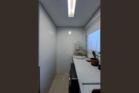 Apartamento à venda com 220m², 3 quartos e 3 vagas Apartamento à venda com 220m², 3 quartos e 3 vagasÁrea de Serviço