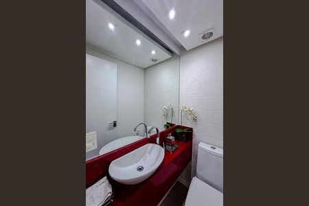 Apartamento à venda com 220m², 3 quartos e 3 vagas Apartamento à venda com 220m², 3 quartos e 3 vagasLavabo