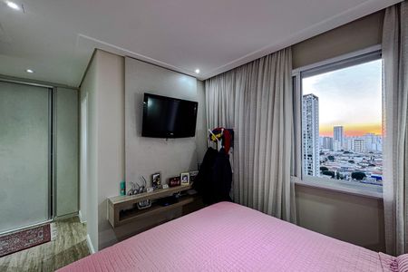 Apartamento à venda com 220m², 3 quartos e 3 vagas Apartamento à venda com 220m², 3 quartos e 3 vagasQuarto 1 - Suíte