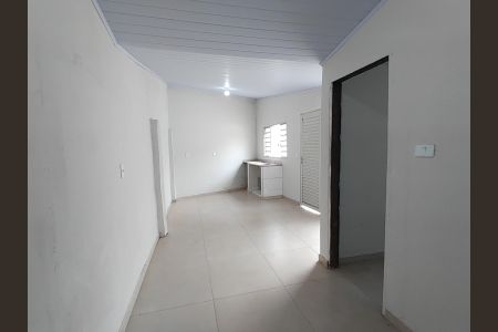 Sala de casa para alugar com 1 quarto, 45m² em Pacaembu, Uberlândia