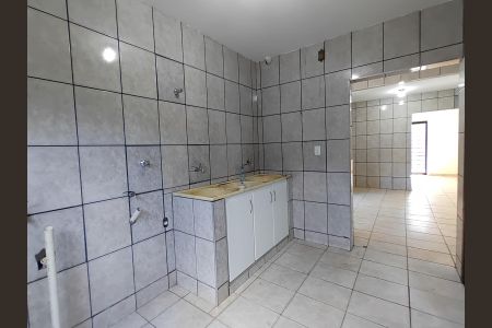 Casa para alugar com 300m², 6 quartos e 2 vagasCozinha