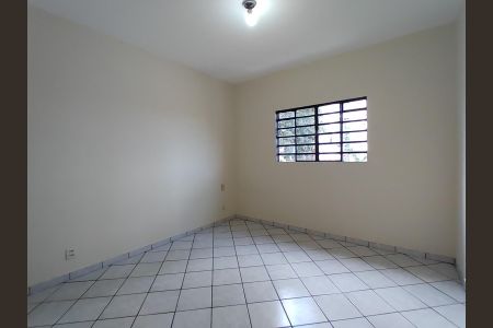 Casa para alugar com 300m², 6 quartos e 2 vagasQuarto