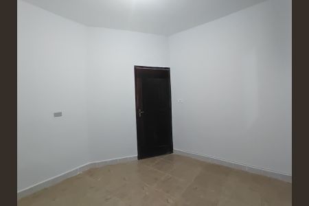 Casa para alugar com 220m², 4 quartos e 2 vagas Casa para alugar com 220m², 4 quartos e 2 vagasQuarto