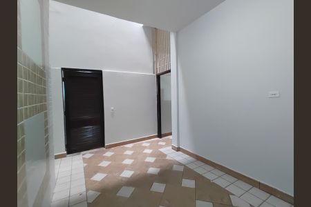 Casa para alugar com 220m², 4 quartos e 2 vagas