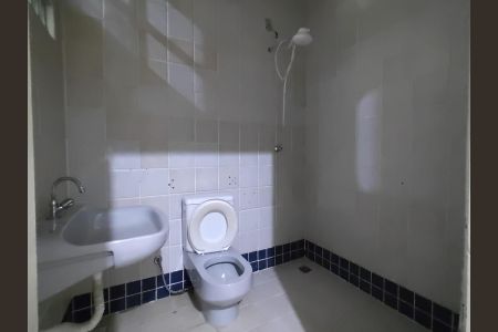 Casa para alugar com 220m², 4 quartos e 2 vagas Casa para alugar com 220m², 4 quartos e 2 vagasBanheiro
