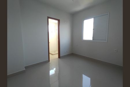 Quarto de apartamento para alugar com 2 quartos, 48m² em Tibery, Uberlândia